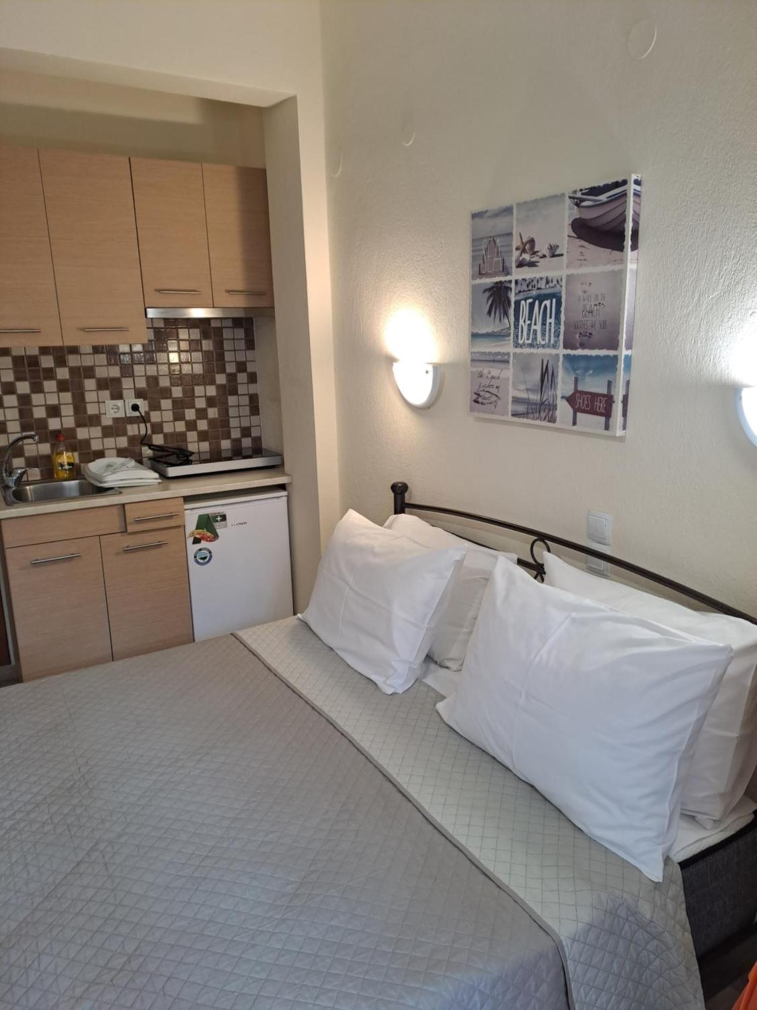 Appartement Diolkos 2 à Nea Roda Extérieur photo