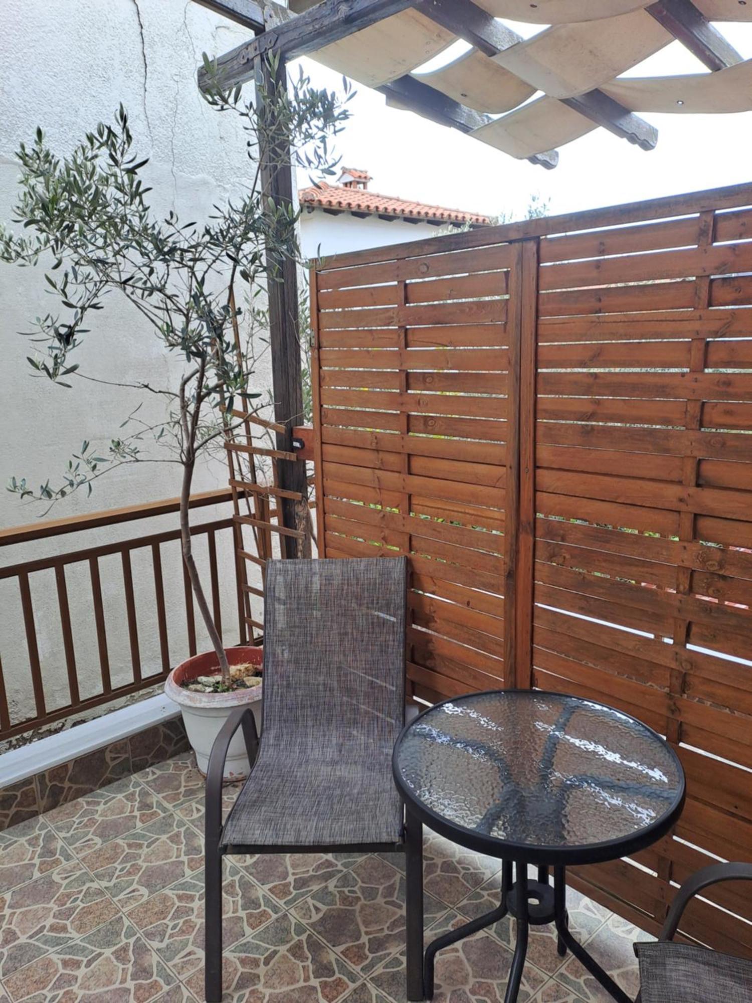 Appartement Diolkos 2 à Nea Roda Chambre photo
